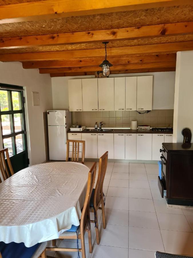Villa Kuca Za Odmor Buba, Otok Zut Pristanisce Exterior foto